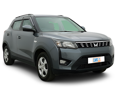 Mahindra XUV300-img